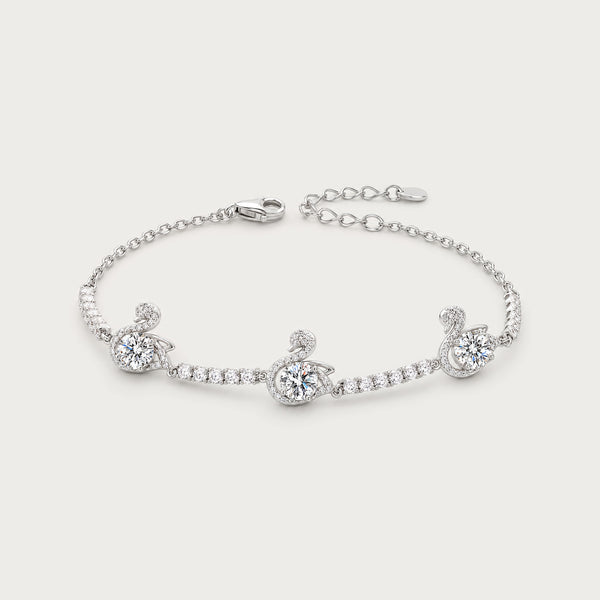 Vòng tay Feminine Charm Swan DB011 – nền xám